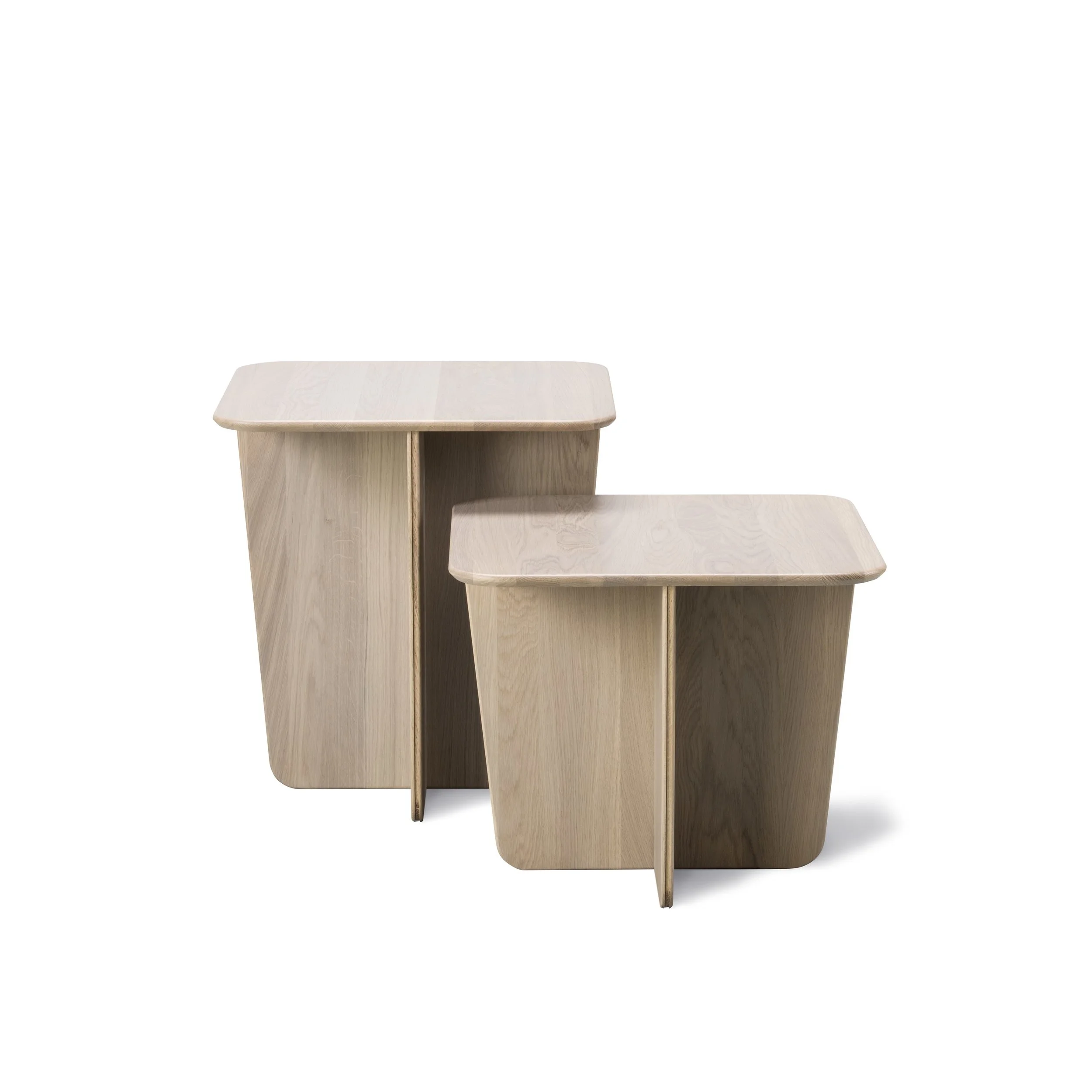 SC_1742_v1_high_low_light grey oak stained.jpg