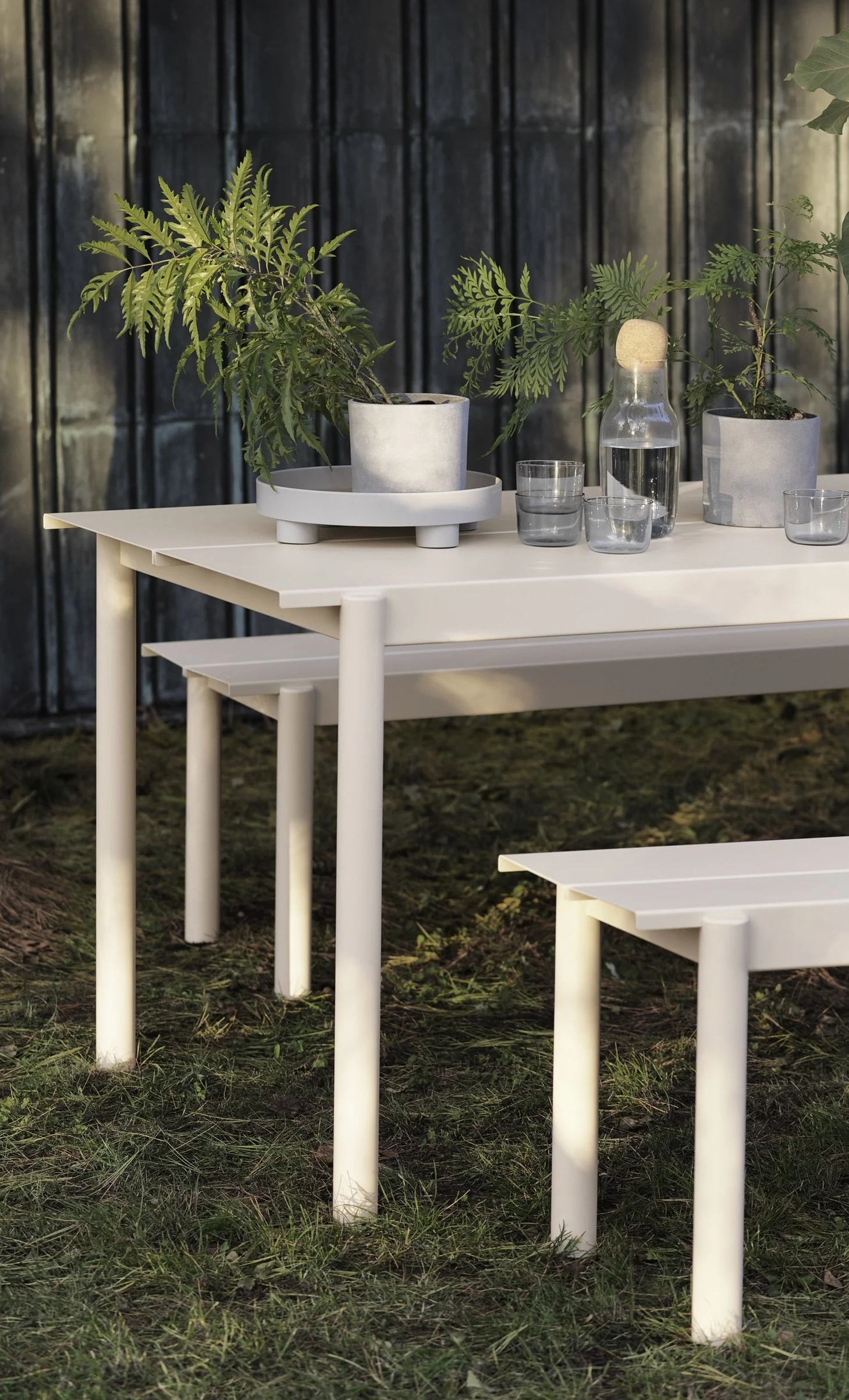 muutolinear-aprilandmay