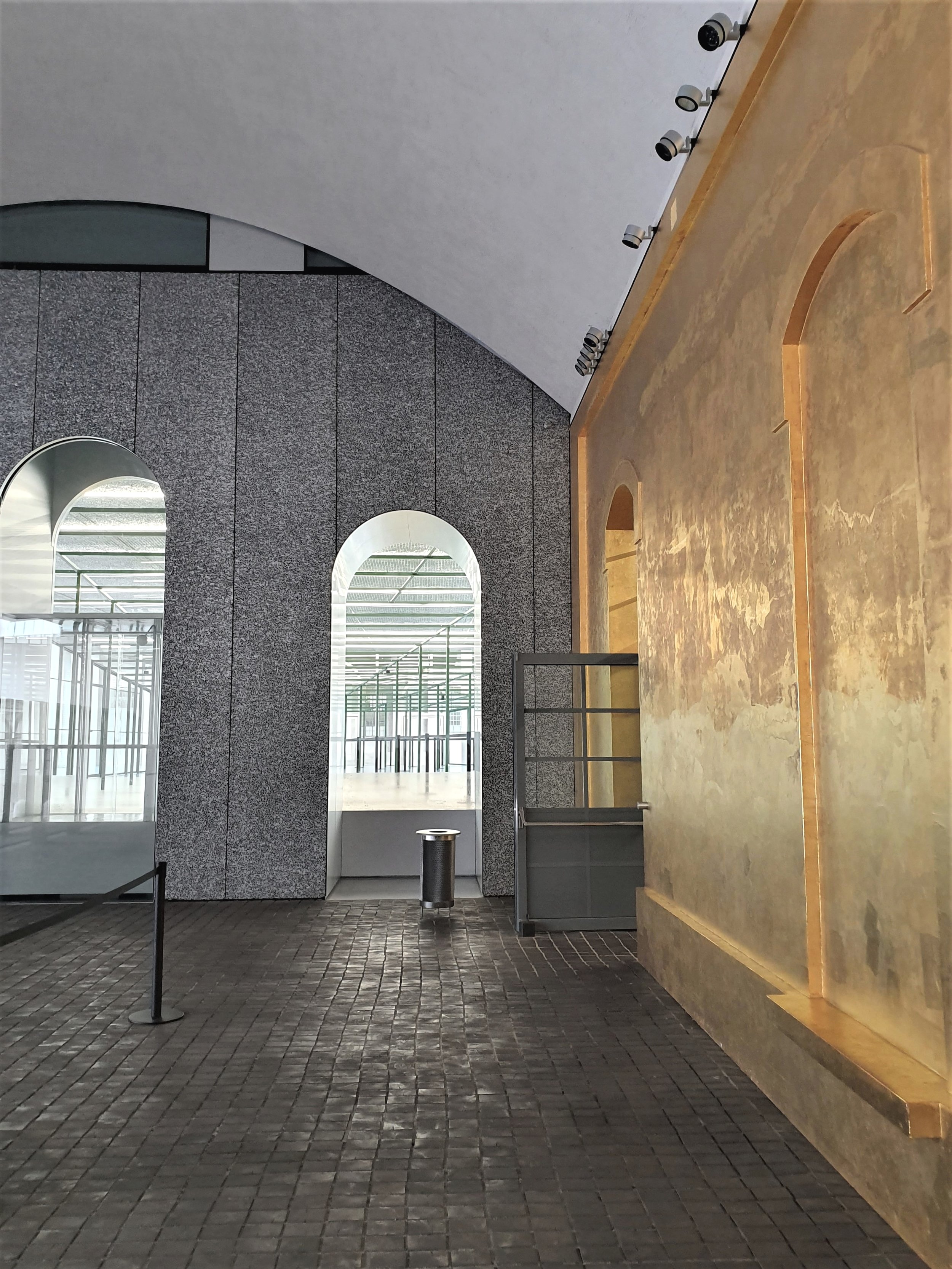 fondazioneprada-aprilandmay