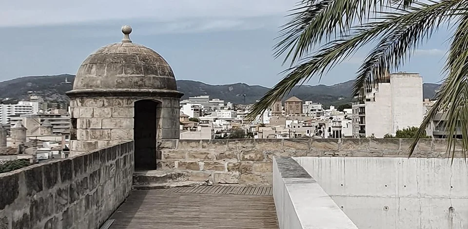 elverainmallorca-aprilandmay