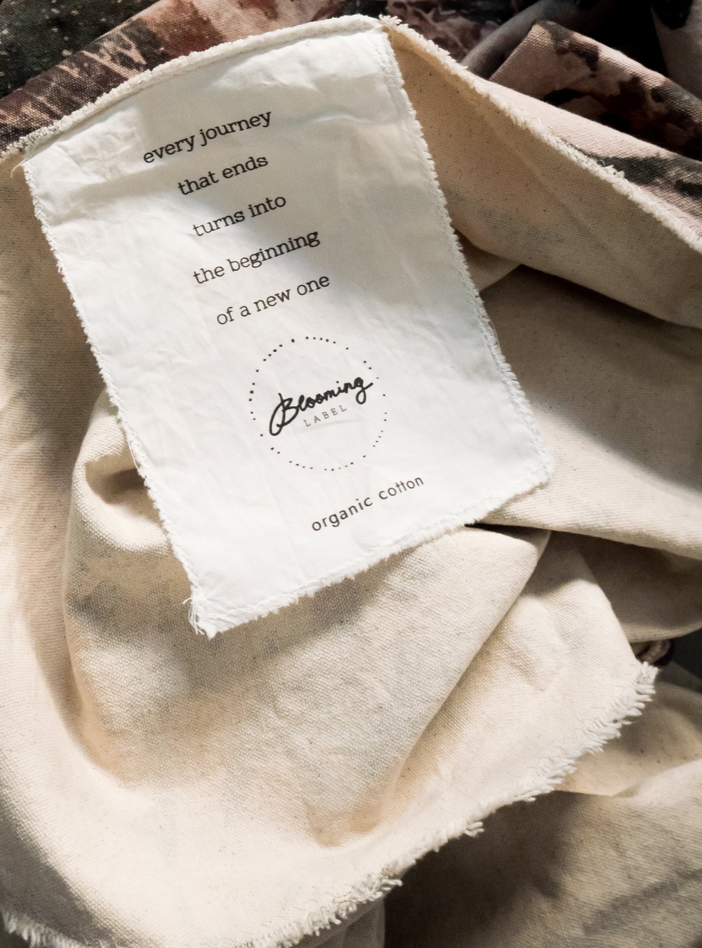 Blooming label — april and may