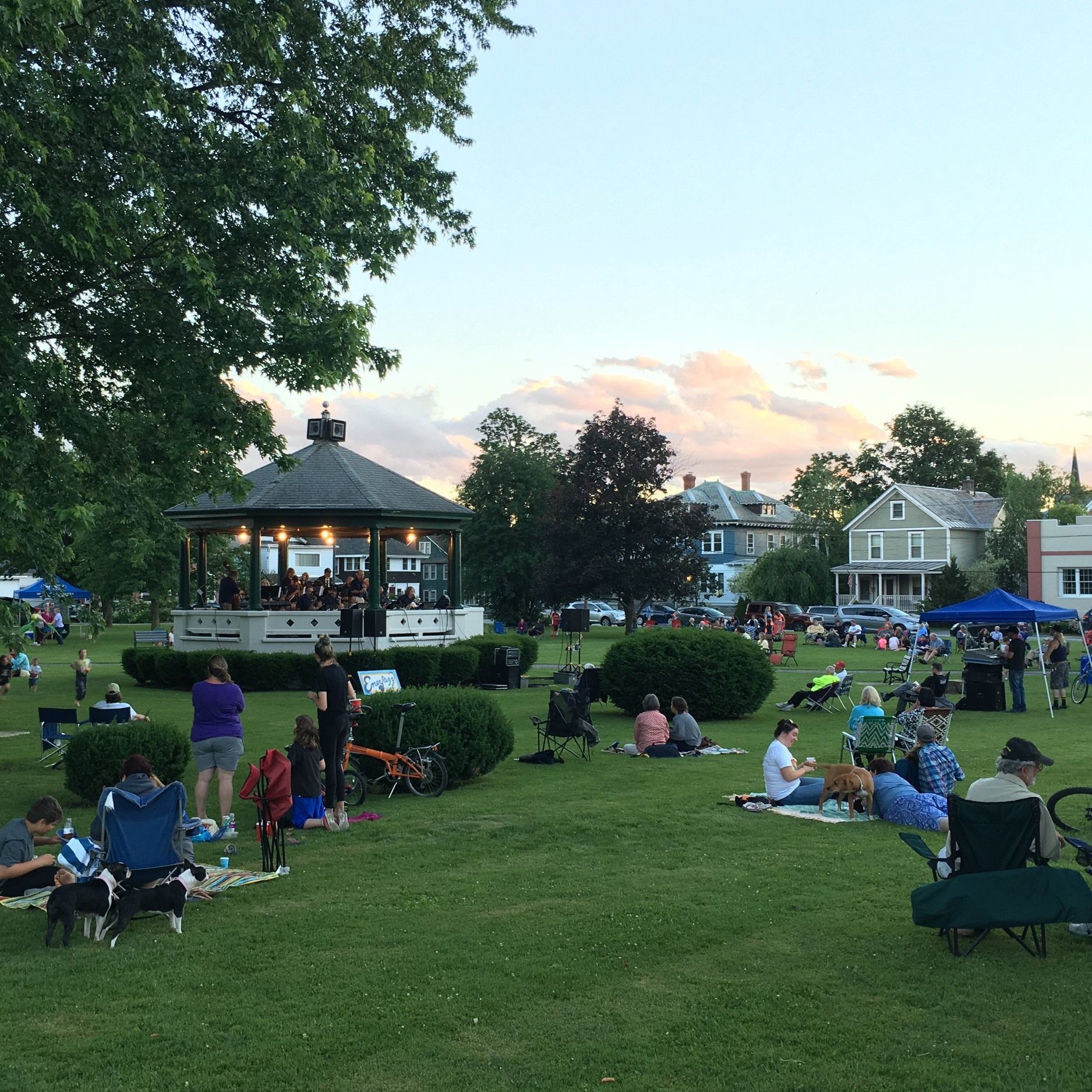 Seven to Sunset Concert Series