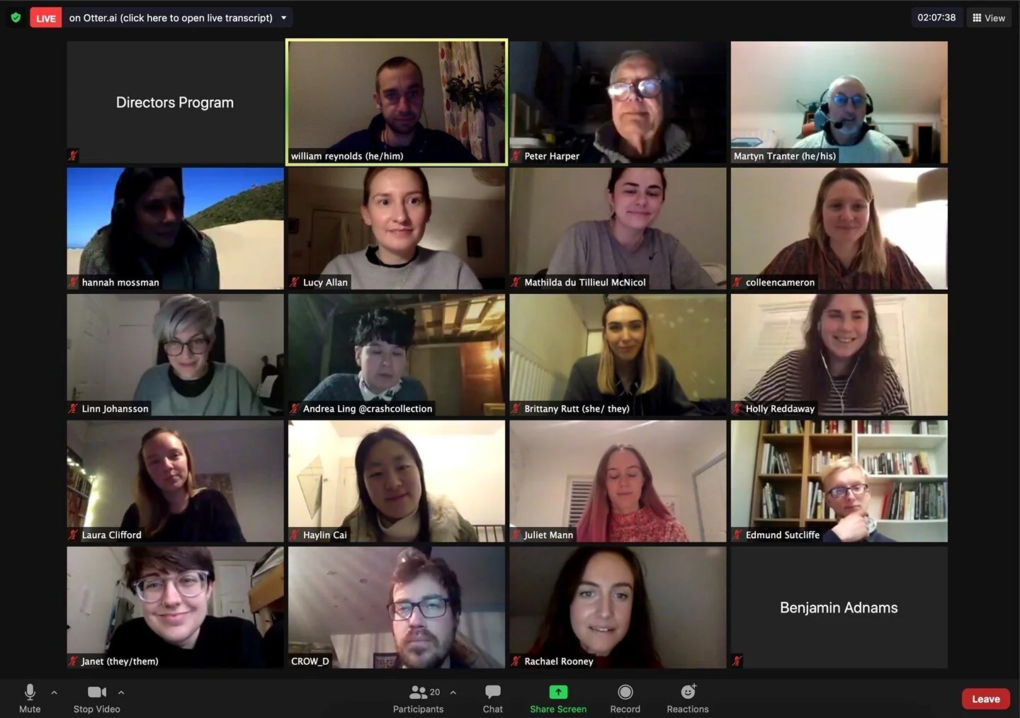 Amazing turnout at Will's brilliant Artist-Scientist networking yesterday! Thanks all who came, especially our wonderful scientists. Supposedly the last in our #ClimateCrisis events with @youngvictheatre but so much demand we'd better do another! htt
