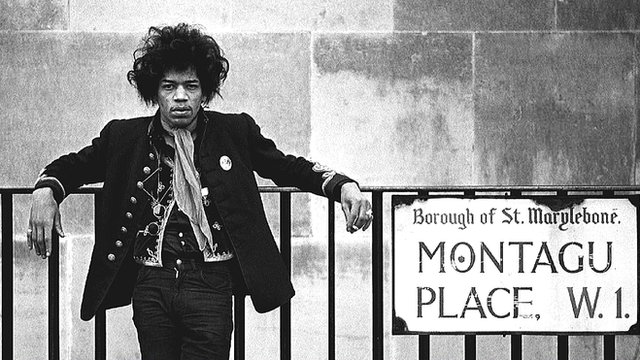 70710052_jimi_in_montagu_place_w1.jpg