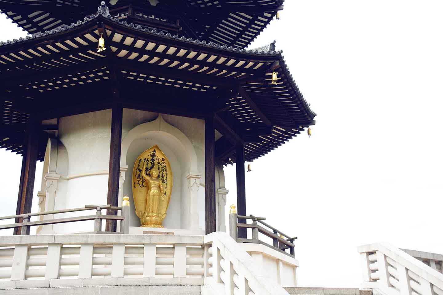 Peace-Pagoda-Battersea-Park.jpg
