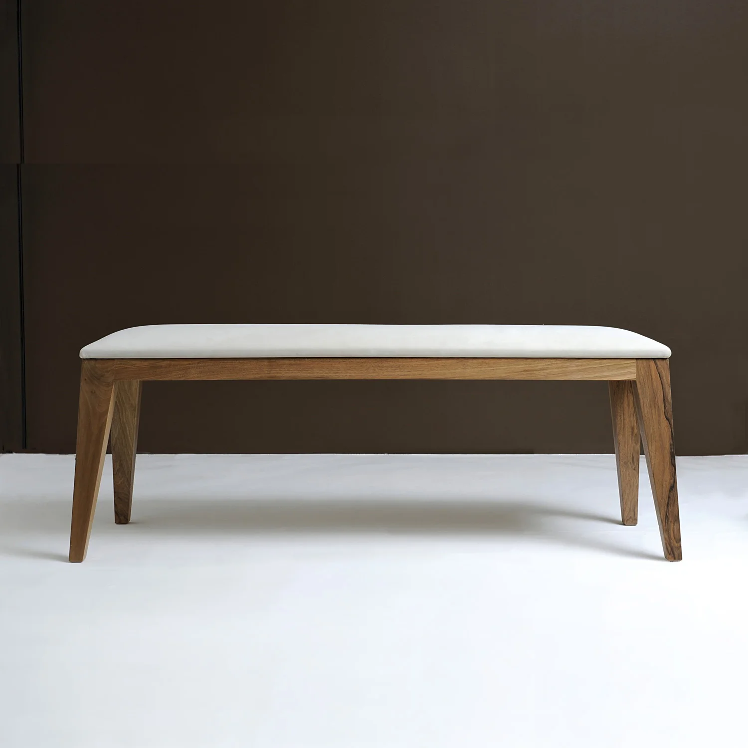 om4.0 bench 