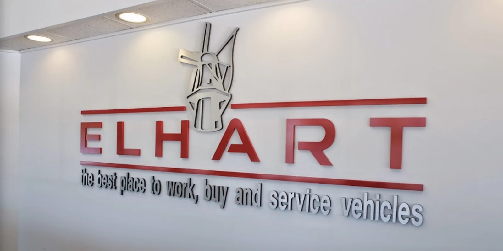 Elhart_web.jpg