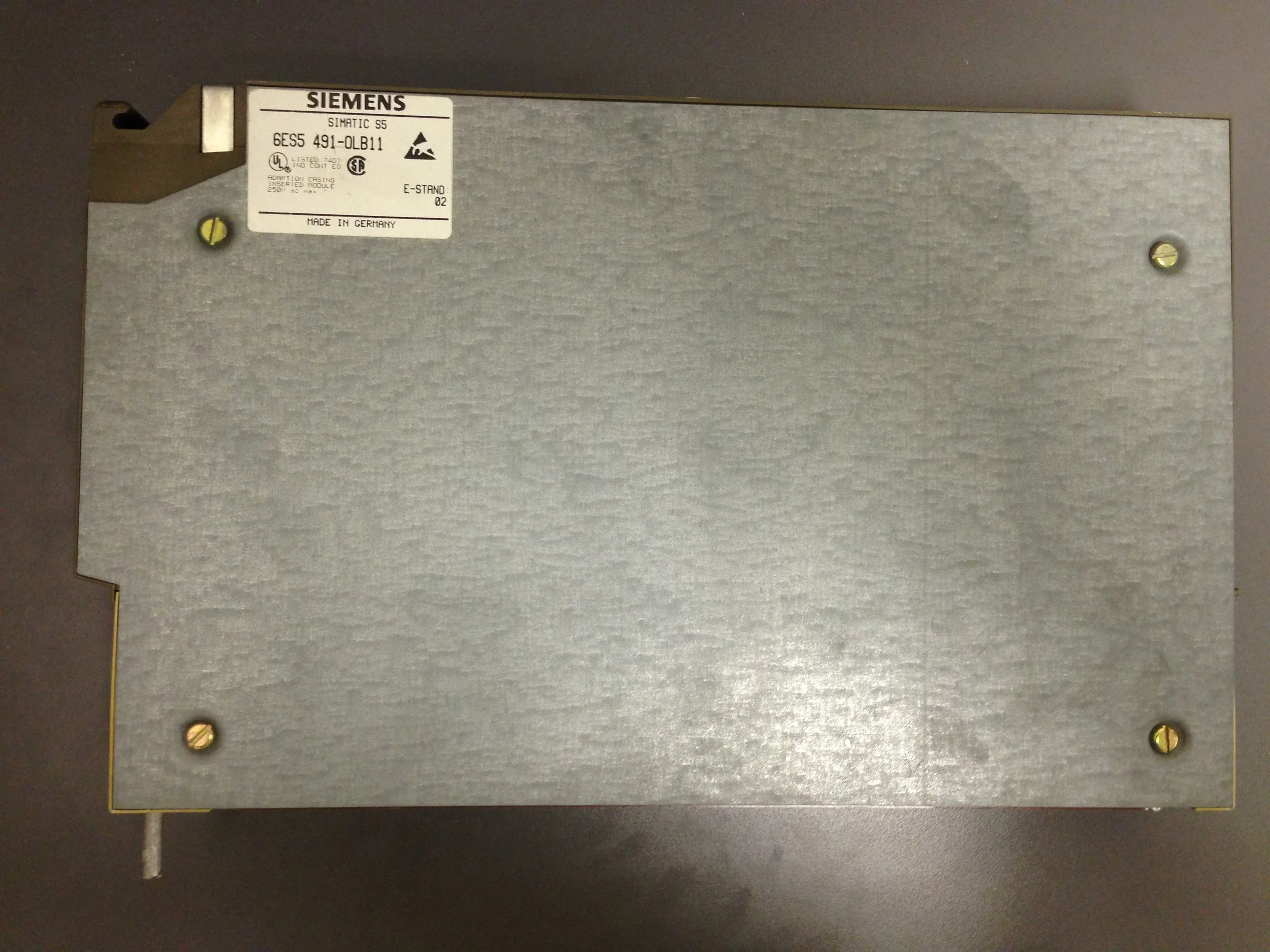 Siemens	S5-115U	6ES5 491 0LB11