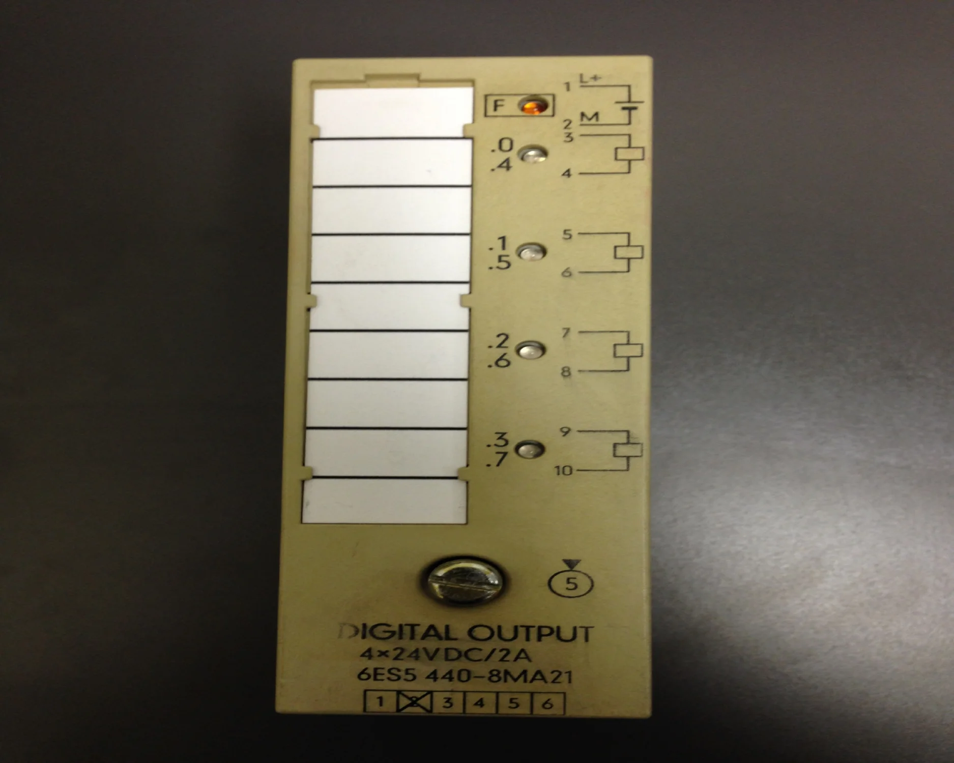 Siemens	S5-95U	6ES5 440 8MA21
