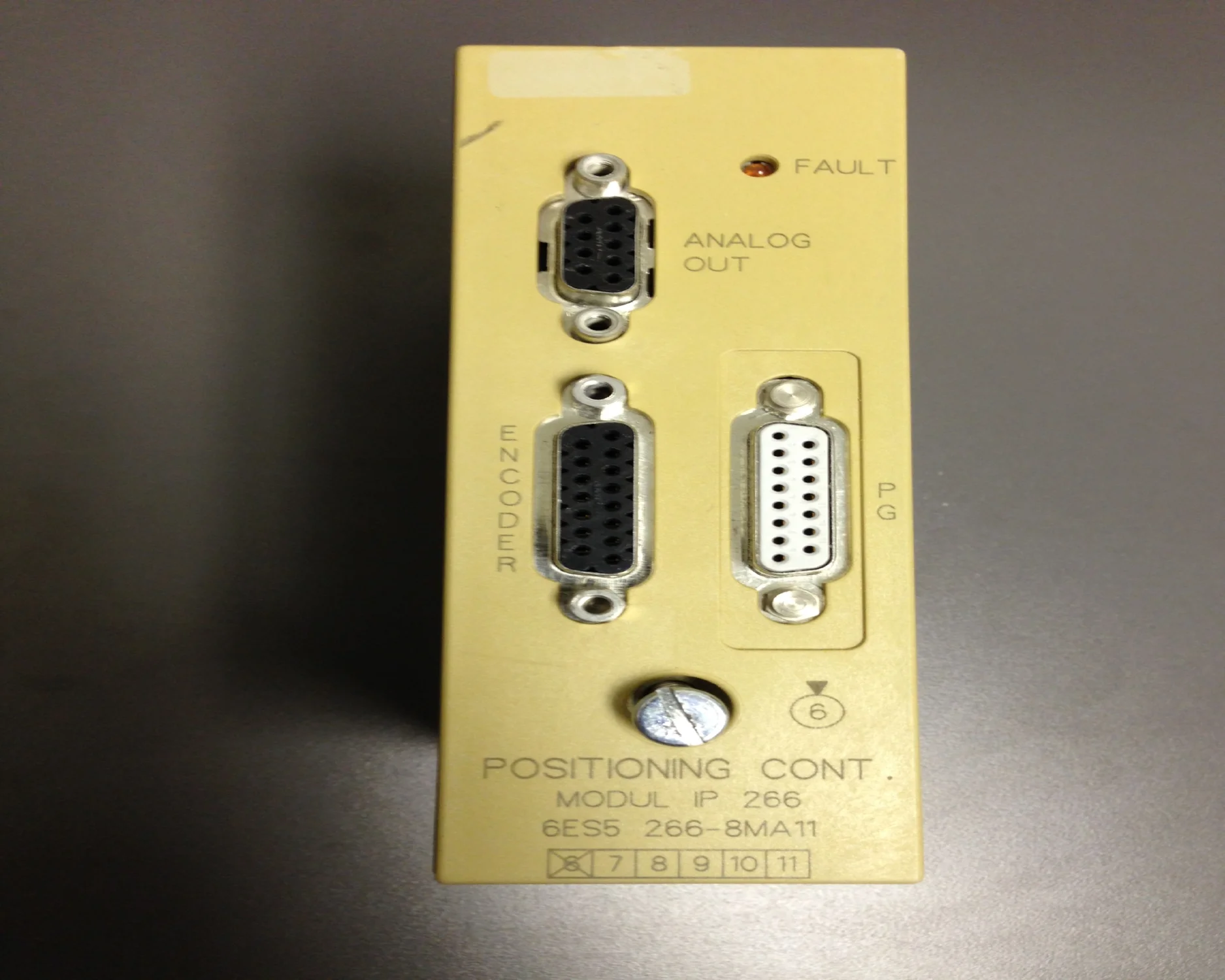 Siemens	S5-95U	6ES5 266 8MA11