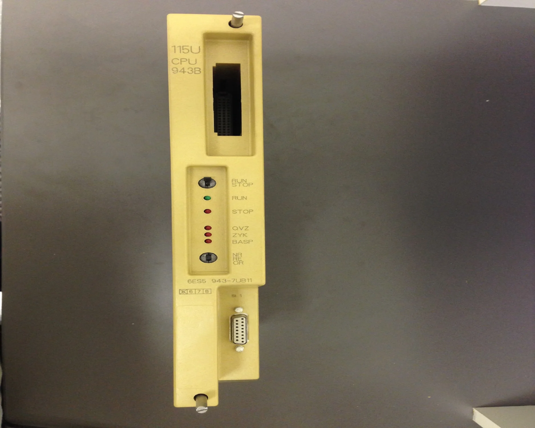 Siemens	S5-115U	6ES5 943 7UB11