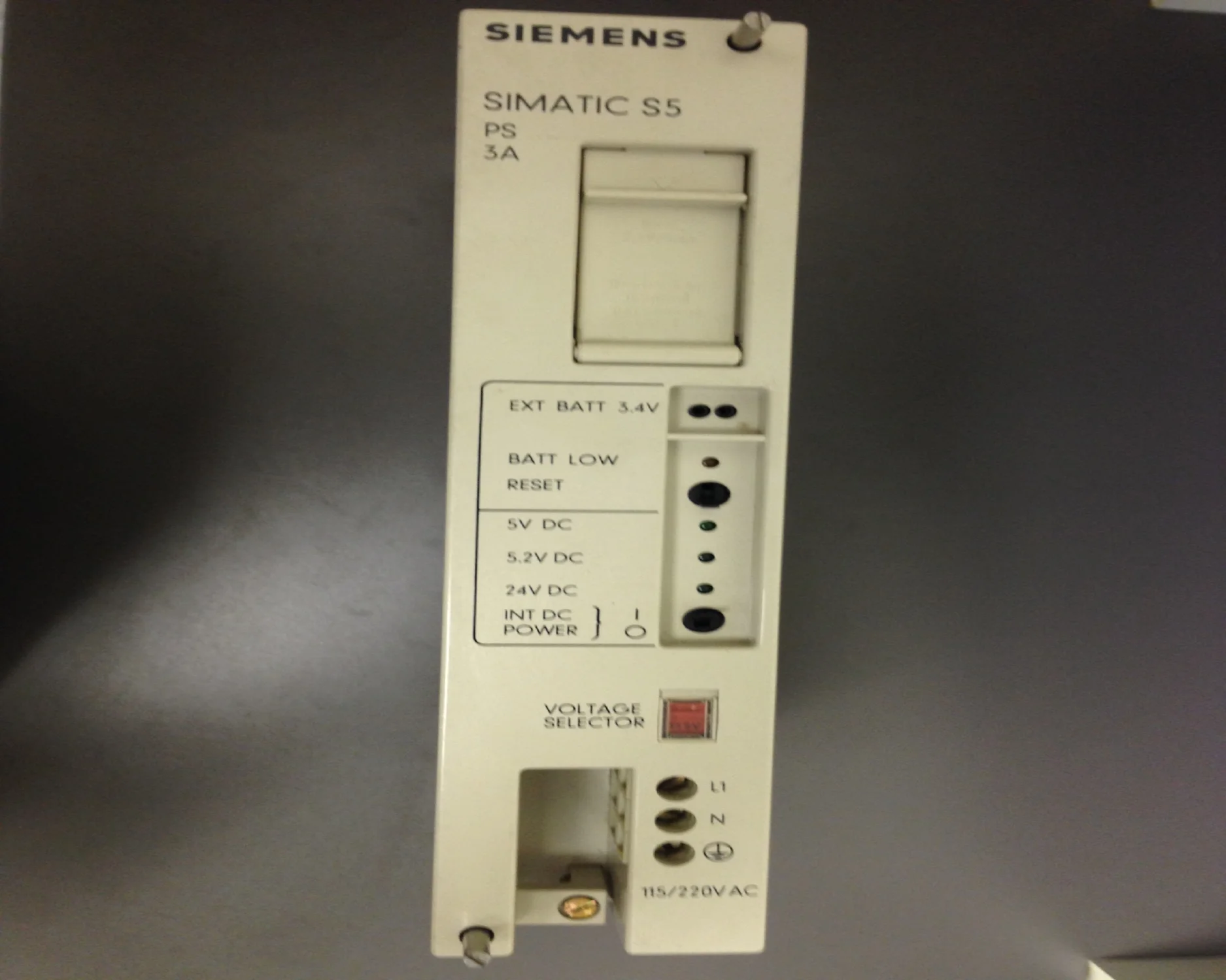 Siemens	S5-115U	6ES5 951 7LB14
