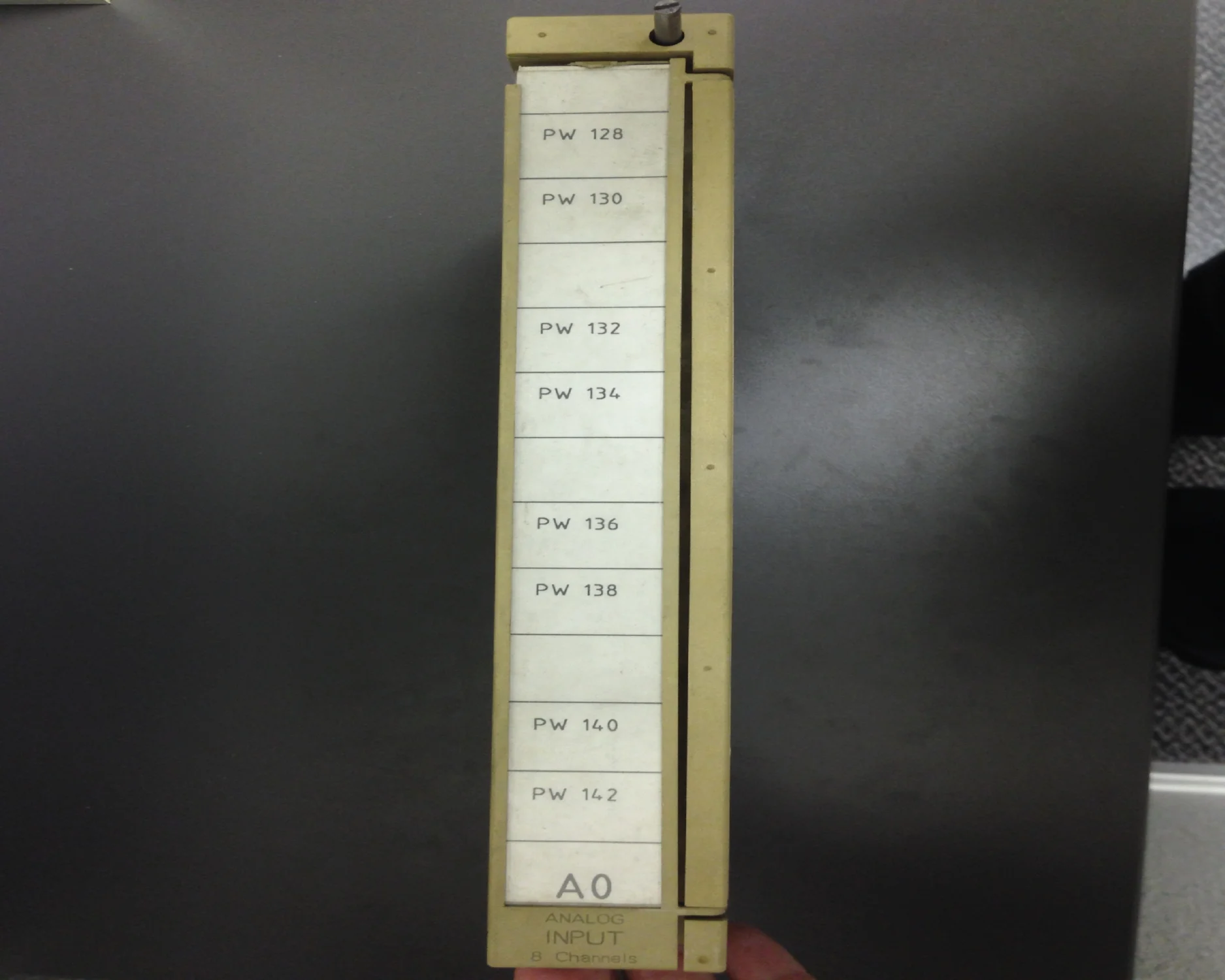Siemens	S5-115U	6ES5 460 7LA13