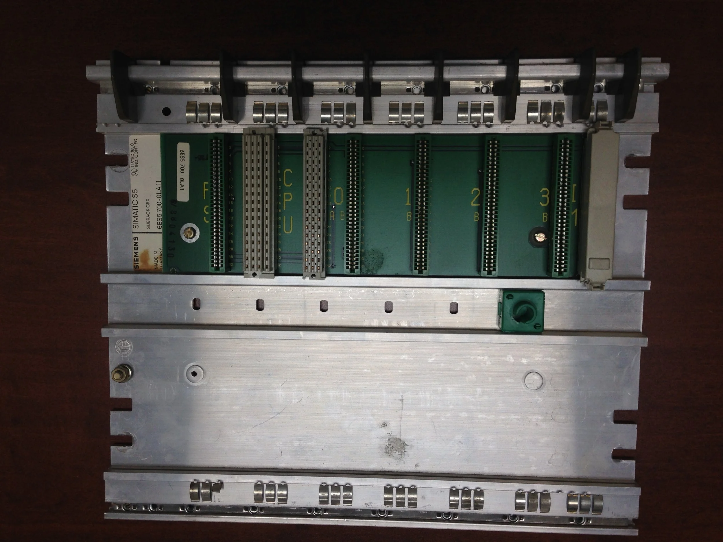 Siemens	S5-115U	6ES5  700 0LA11