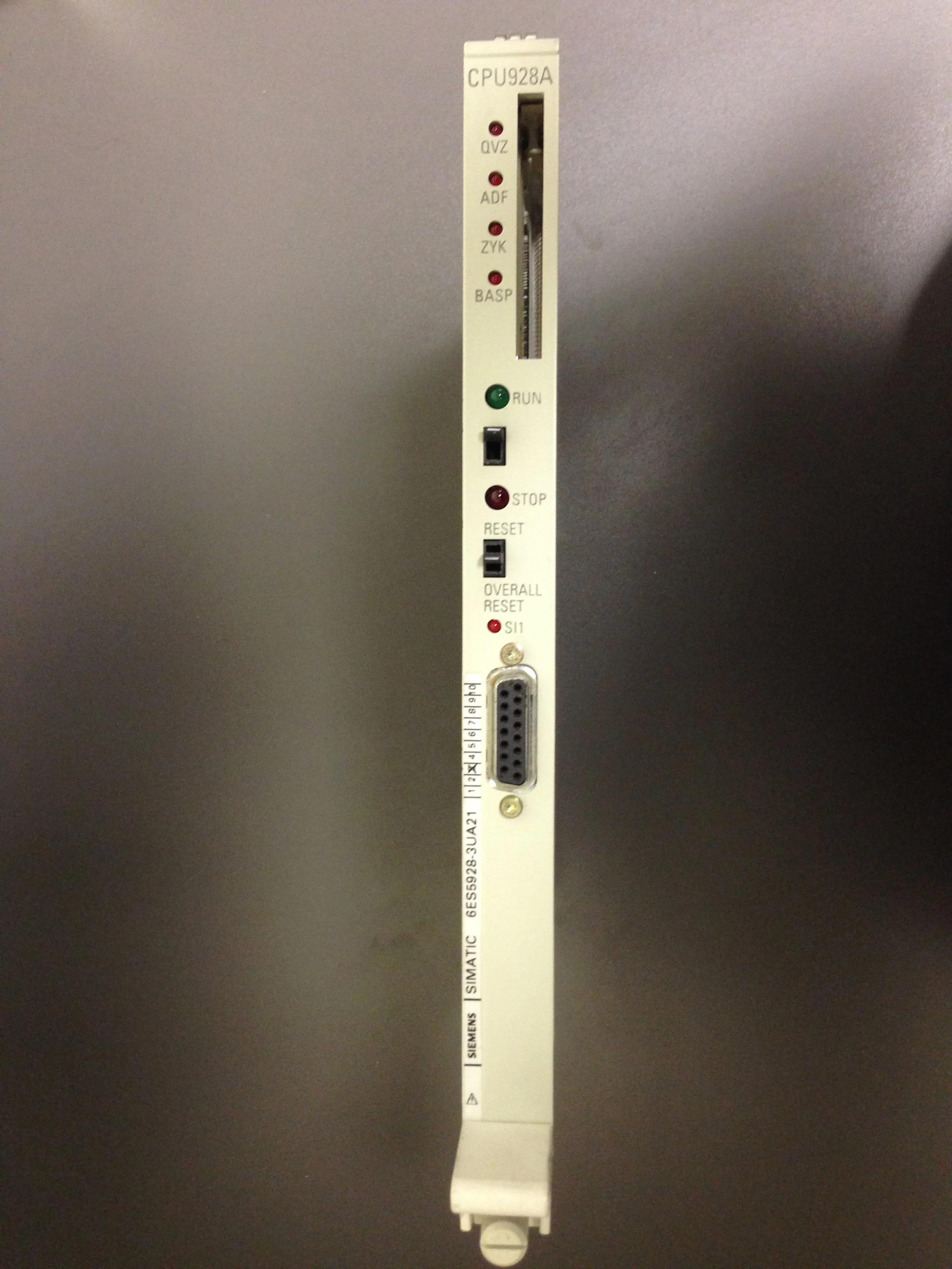 6ES5 928 3UA21(1).JPG