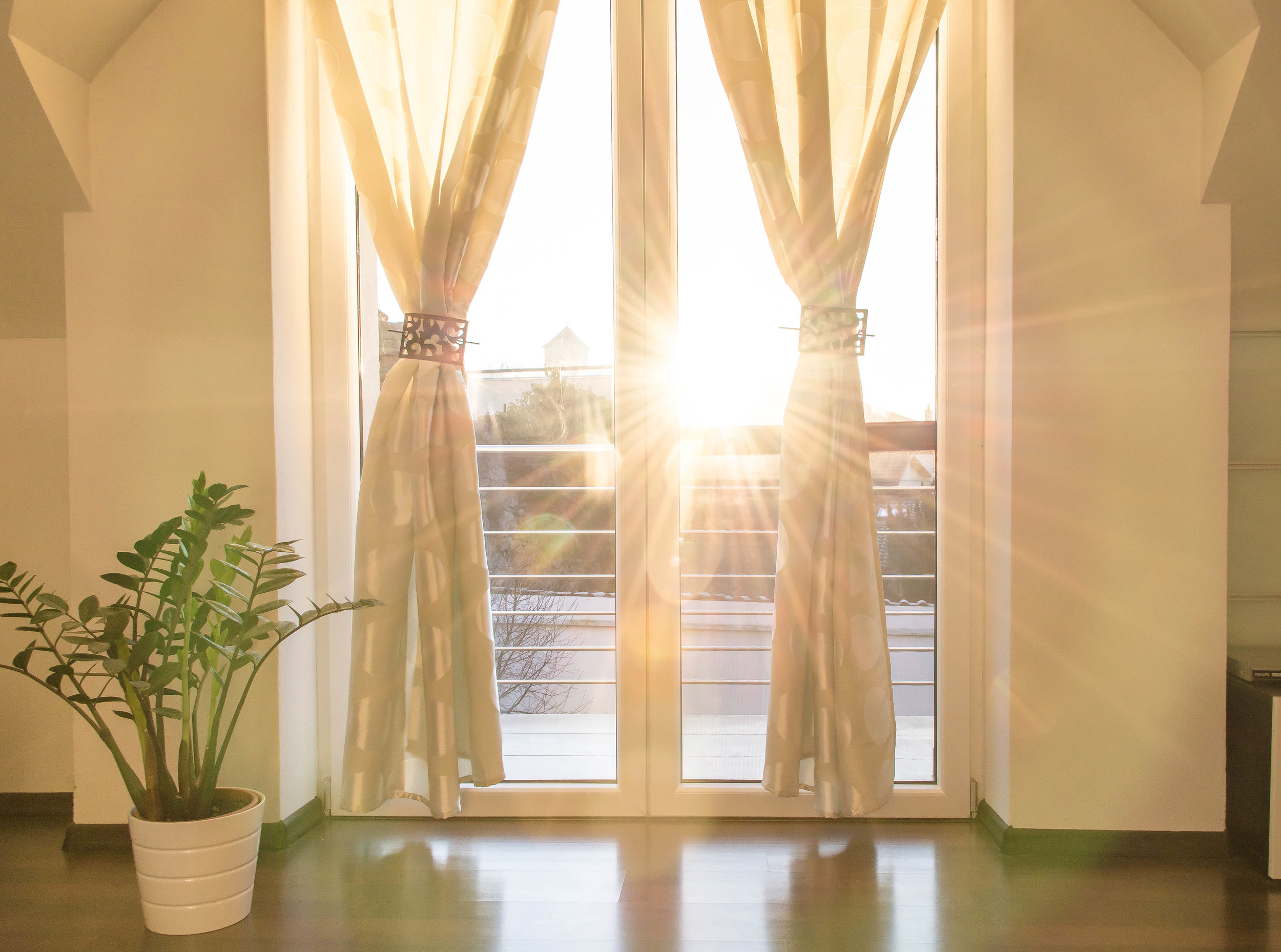 Top 10 Design Trends in Window Treatments — G&L Drapery/Upholstery Shop