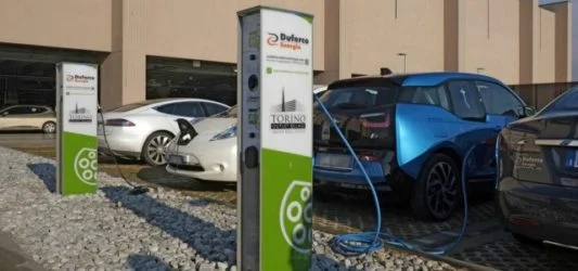 auto-elettriche-Duferco-533x250.jpg