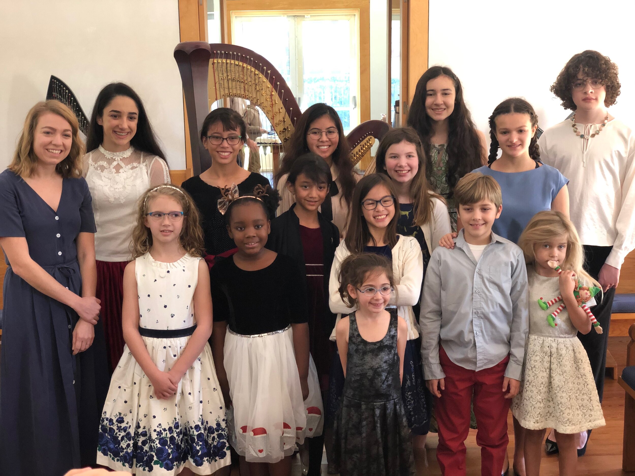  2019 winter harp studio recital, with students ages 5–17 