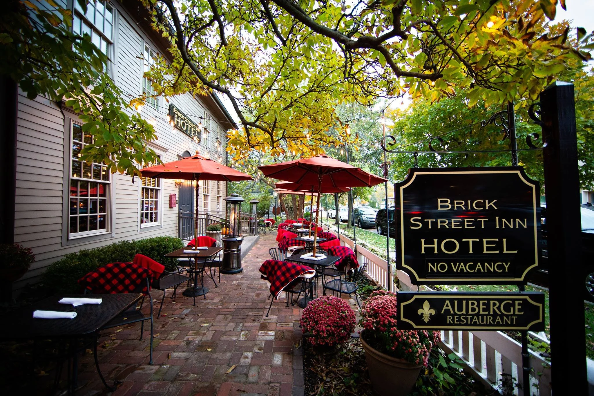 Auberge_Fall Patio.jpg