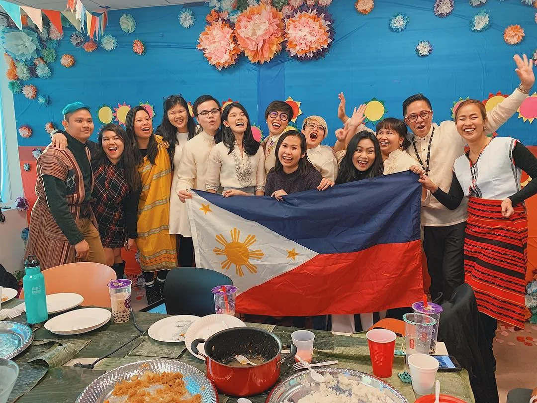 Hult Filipino graduate students // Photo from Shara Cabrera // Provided by Reina Adrianao