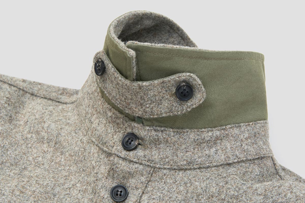 ashley-watson_product_hockliffe-overshirt_stone_detail_neck-baffle.jpg