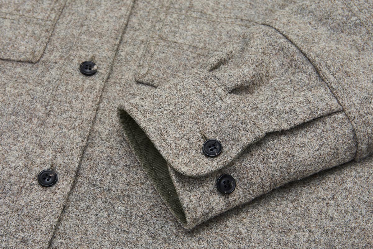 ashley-watson_product_hockliffe-overshirt_stone_detail_adjustable-cuff.jpg