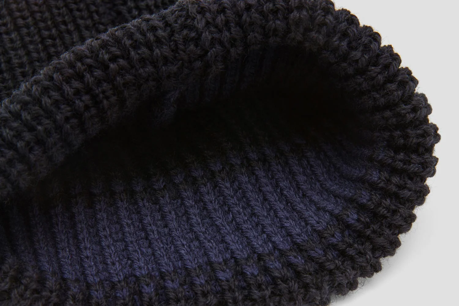 Merino Band Around Forehead. No Itching.