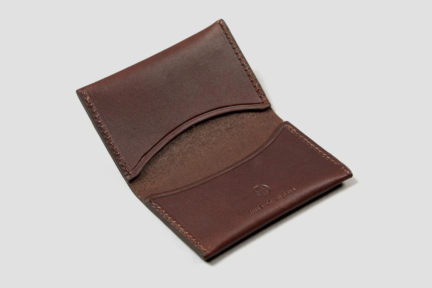 ashley-watson_hythe-card-holder_brown_detail_internal.jpg