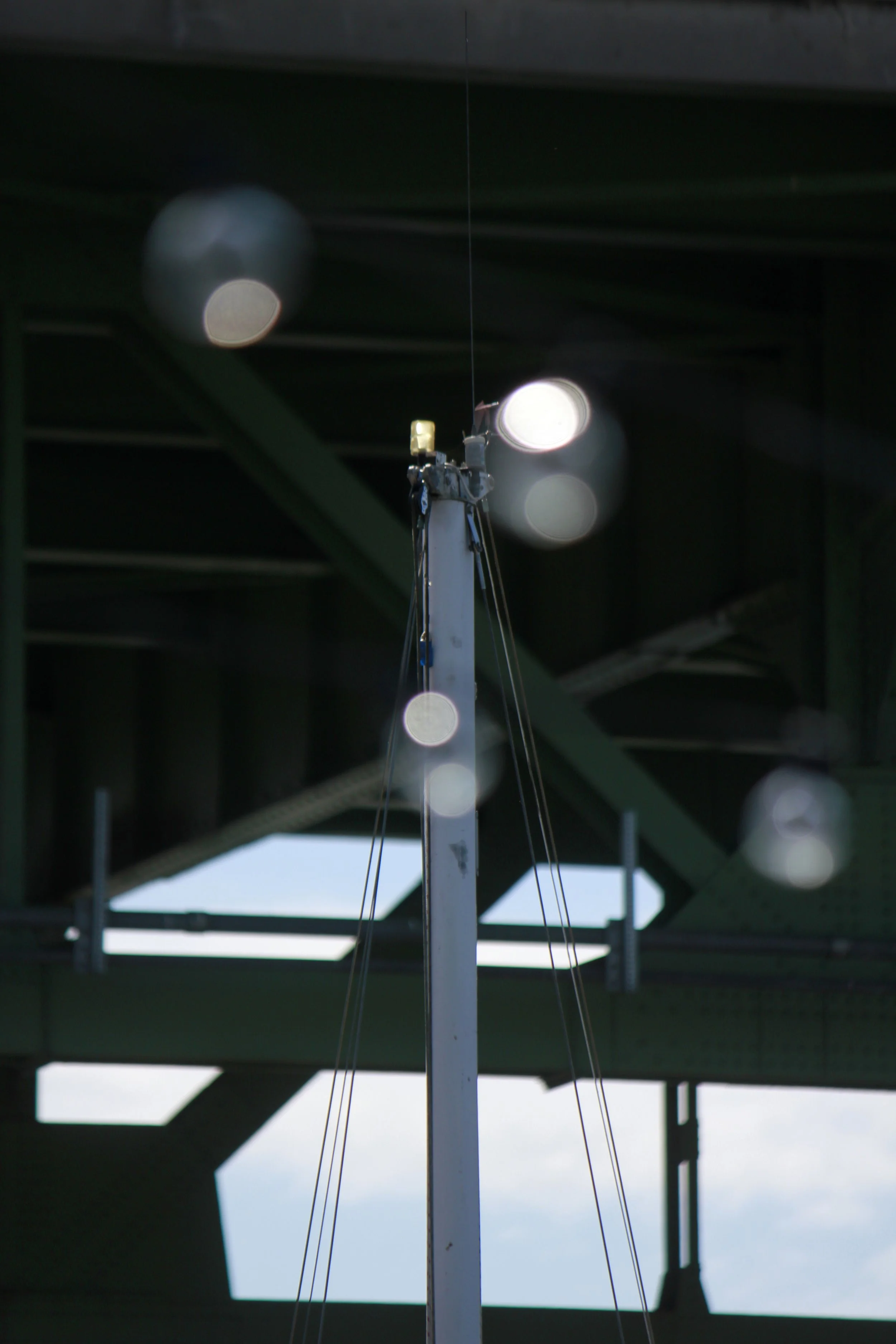 Mast.jpg