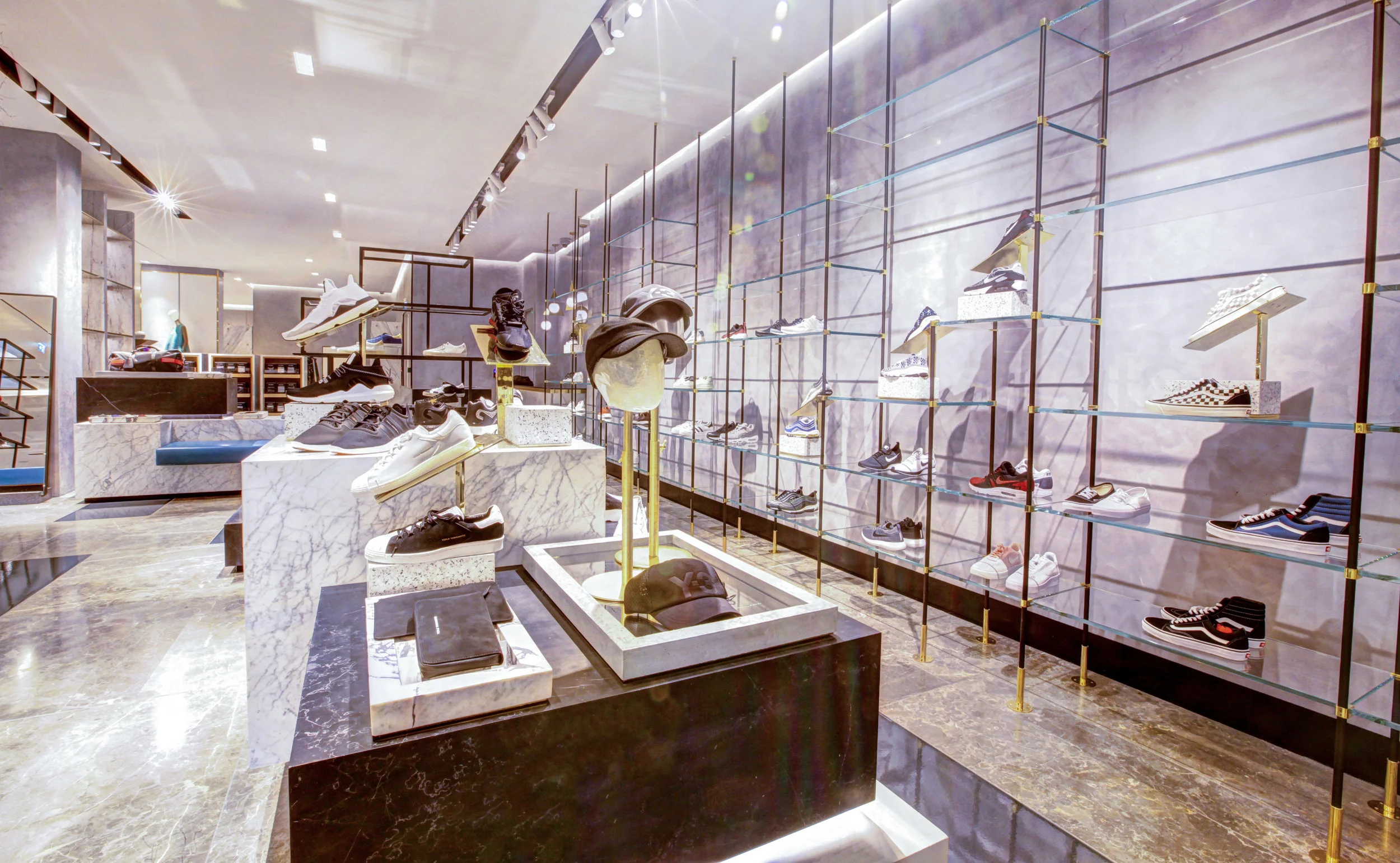 Harvey Nichols Doha 37_GS_RGB.jpg