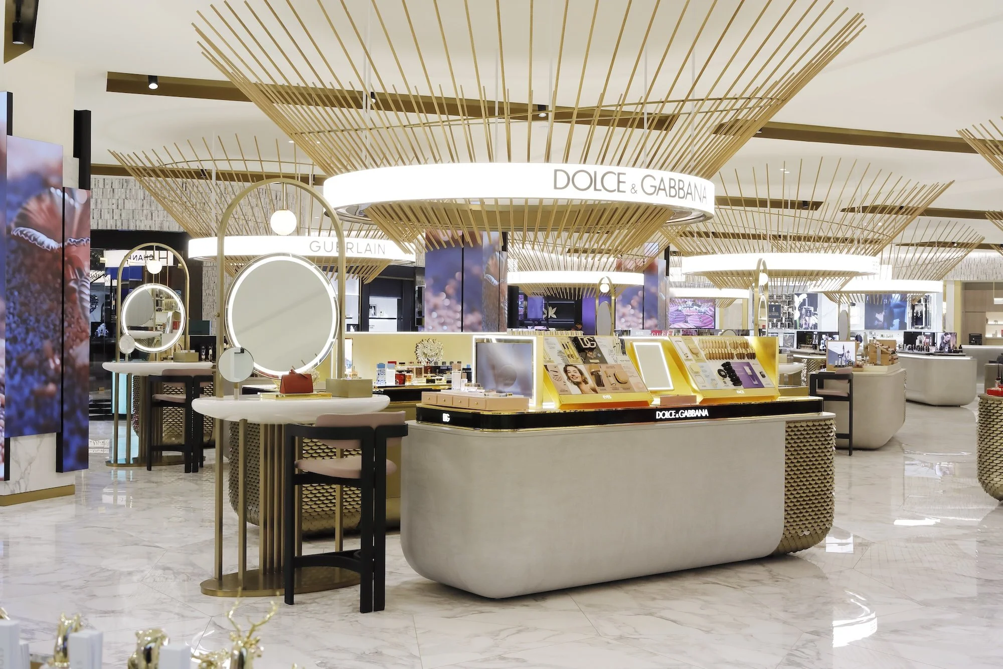Harvey Nichols-Kuwait_4447 copy.jpg