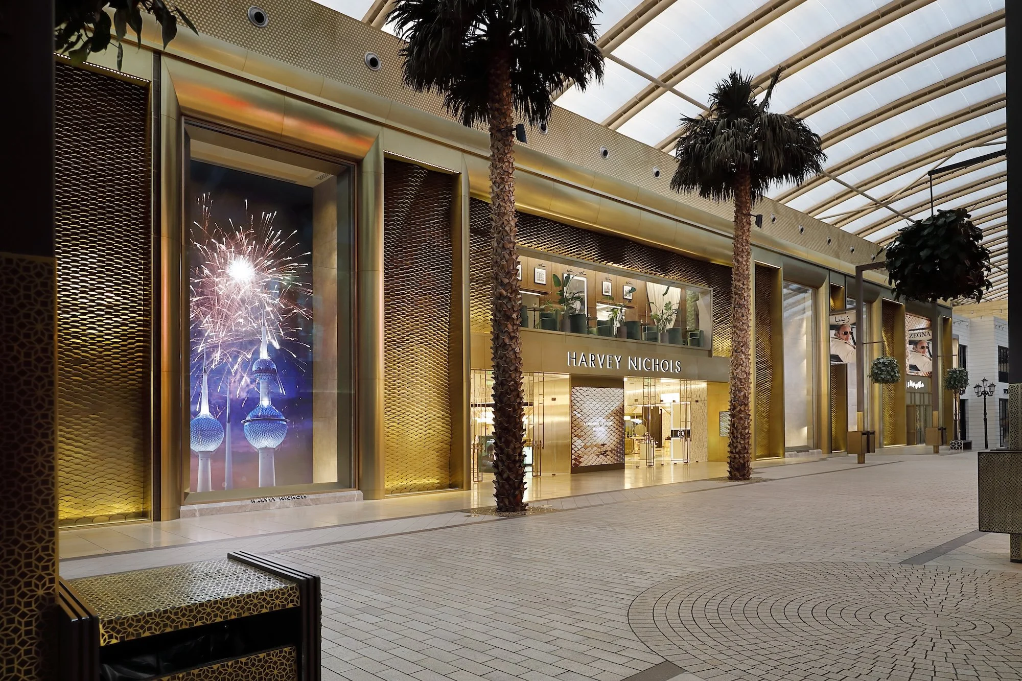 Harvey Nichols-Kuwait_V2__0189 copy.jpg