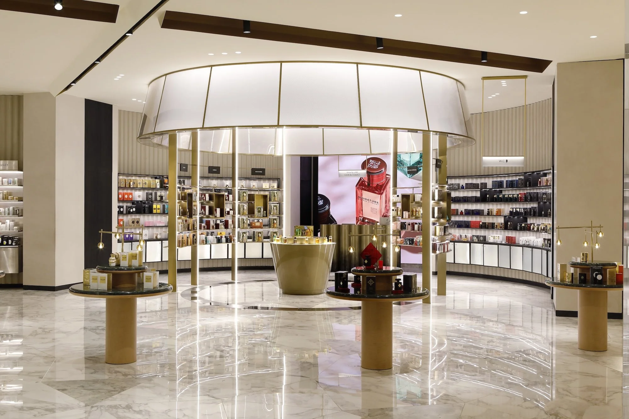 Harvey Nichols-Kuwait _4833 copy.jpg