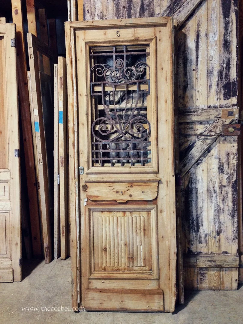 Corbels, Color & Texas Countryside THE CORBEL