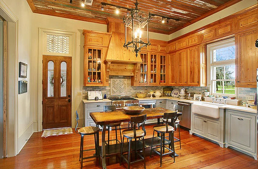 Copy of Interior 03 T.jpg