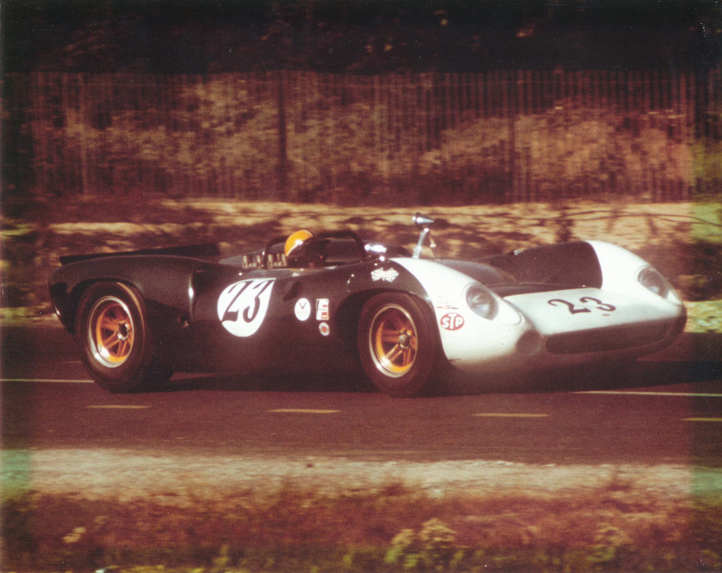Lola-Ford T70 Can-Am (1966)