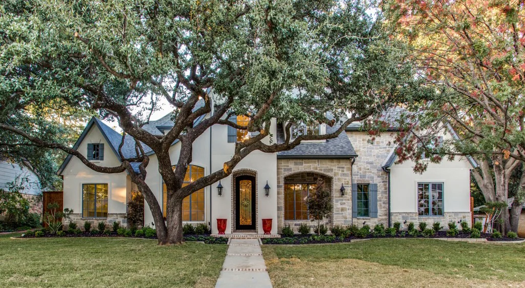 3837 Alta Vista Featured Image.jpg