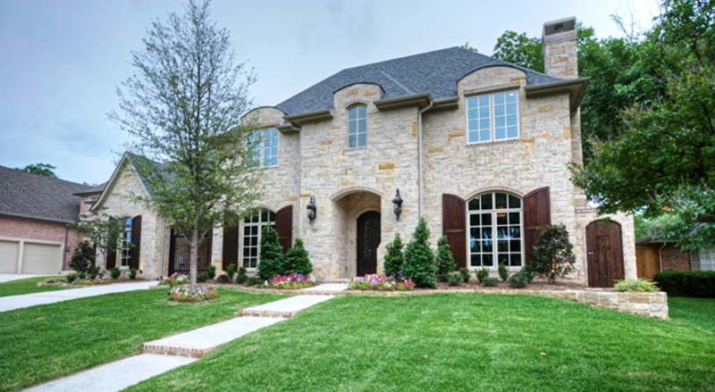 6816 Aberdeen Featured Image.jpg