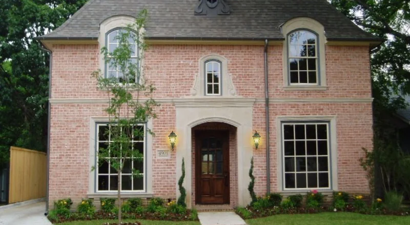 4901 Amherst Featured Image.jpg