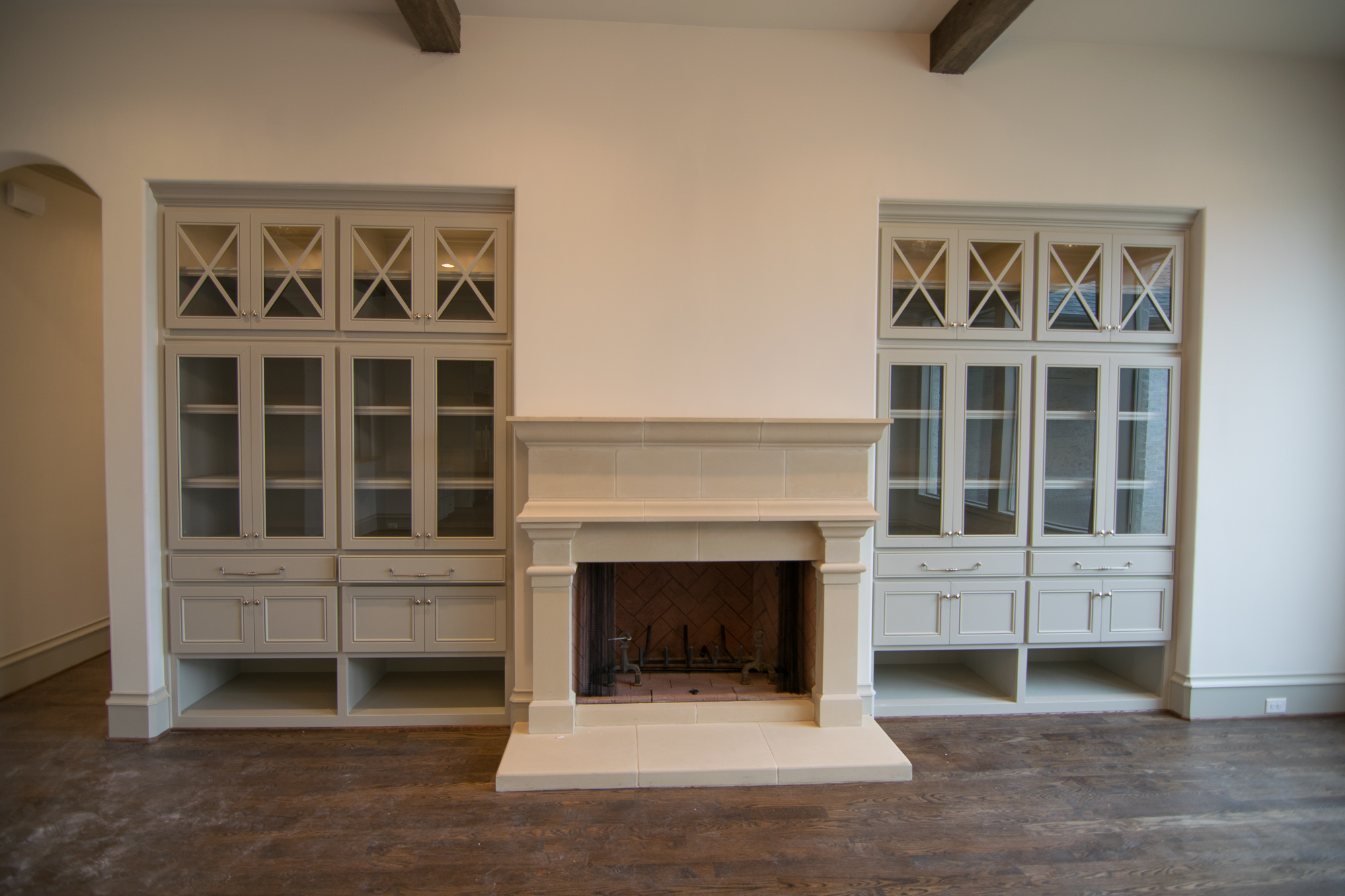 3626 Broadmoor MLS (4 of 19).jpg
