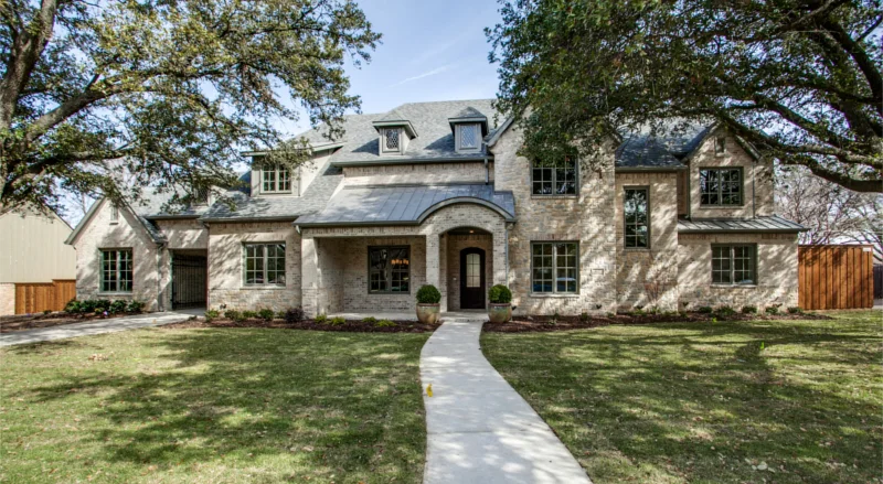 4127 Courtshire Featured Image.jpg