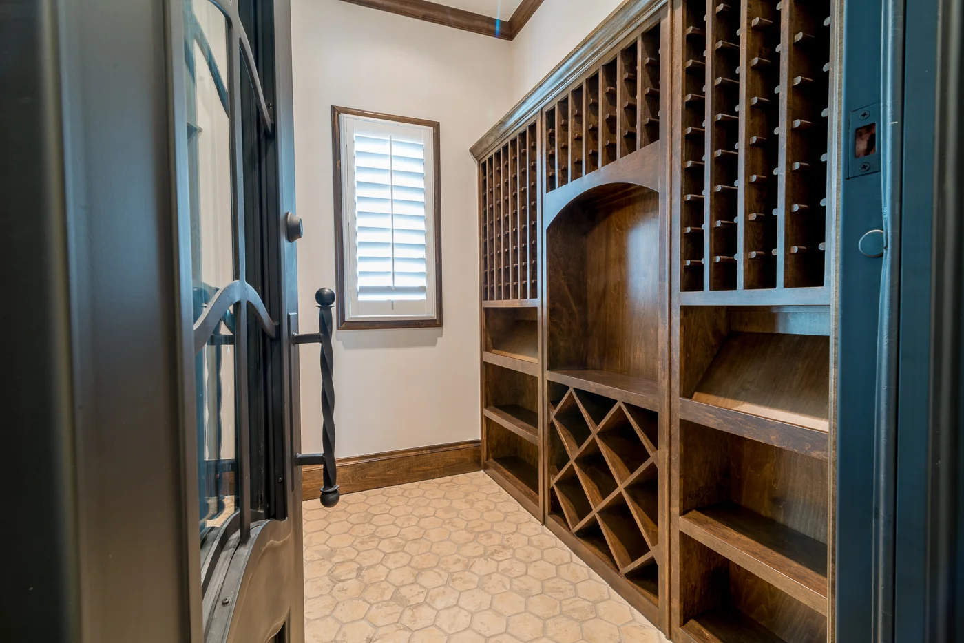 361 Whitley (5 of 14).jpg