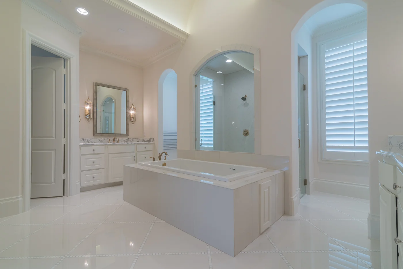 361 Whitley (2 of 14).jpg
