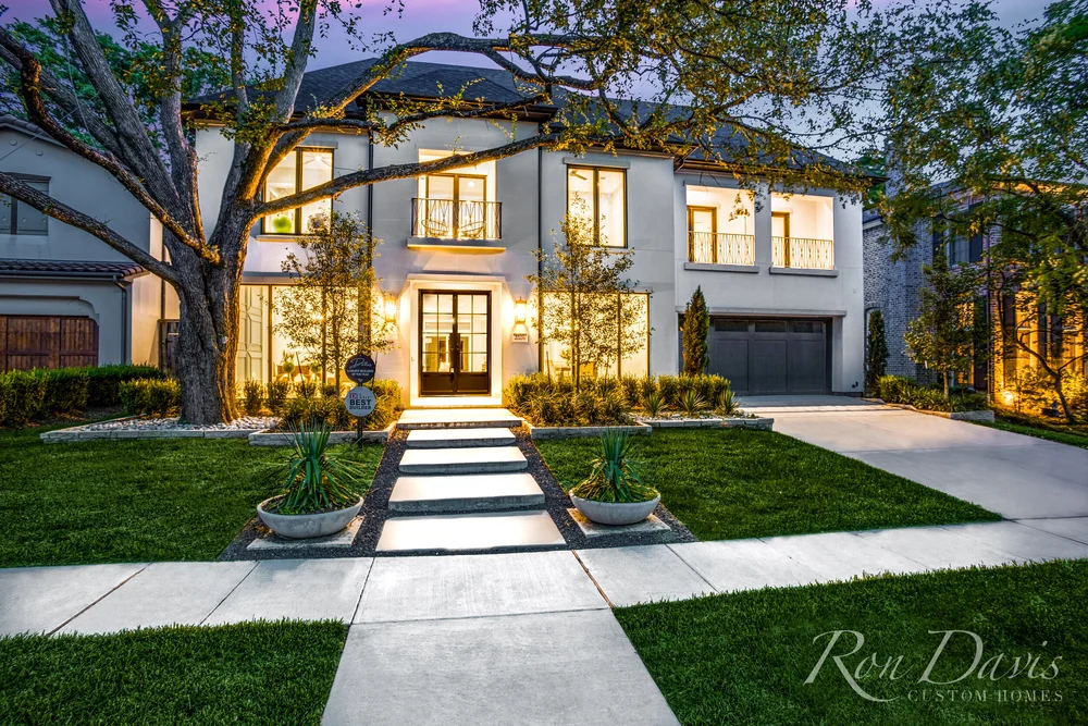 French — Ron Davis Custom Homes