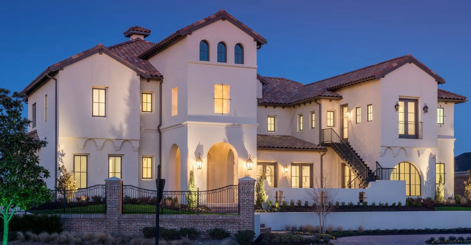 3192 Broadmoor Narrow.jpg