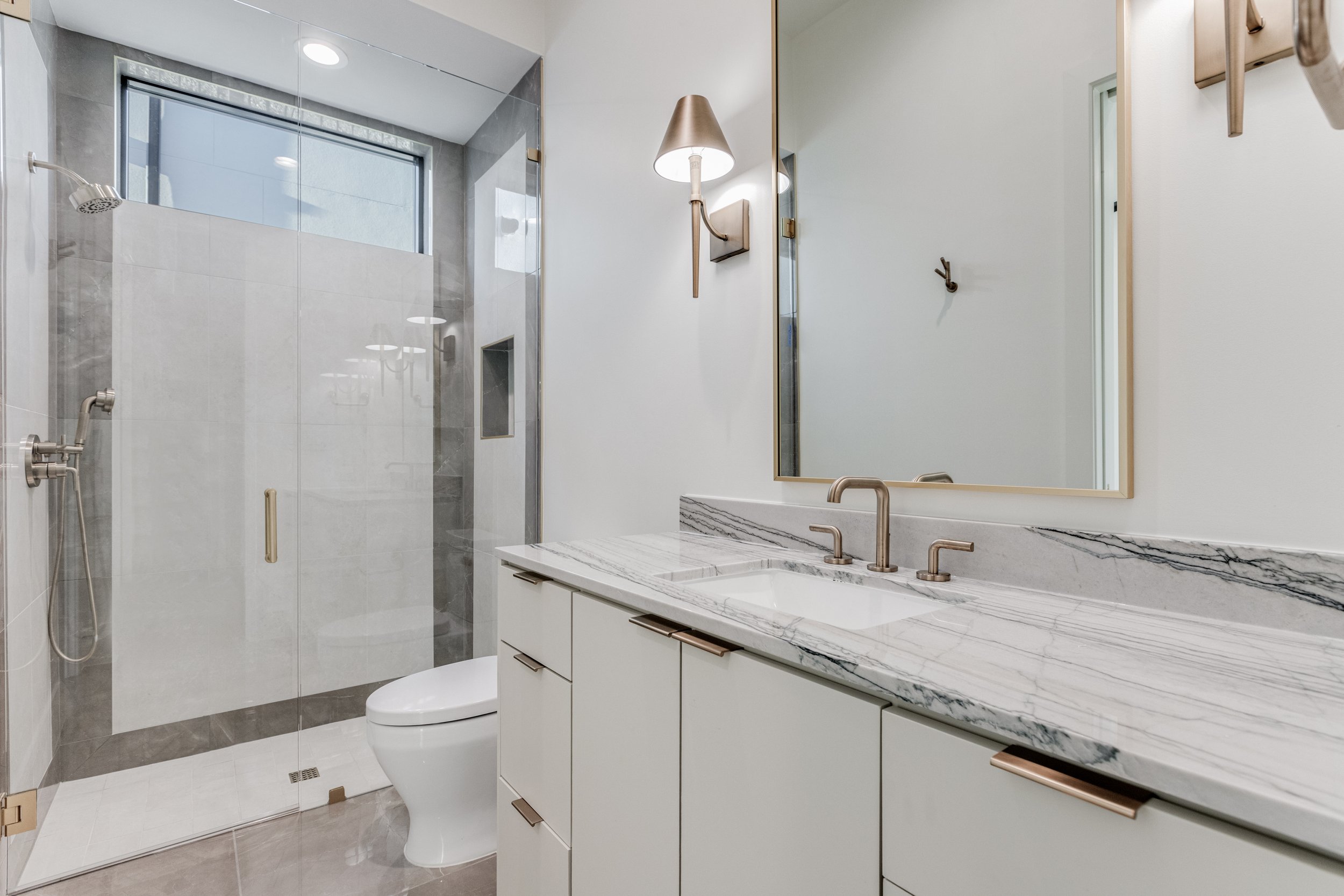 3347-midwick-dr-frisco-tx-75034-High-Res-18.jpg