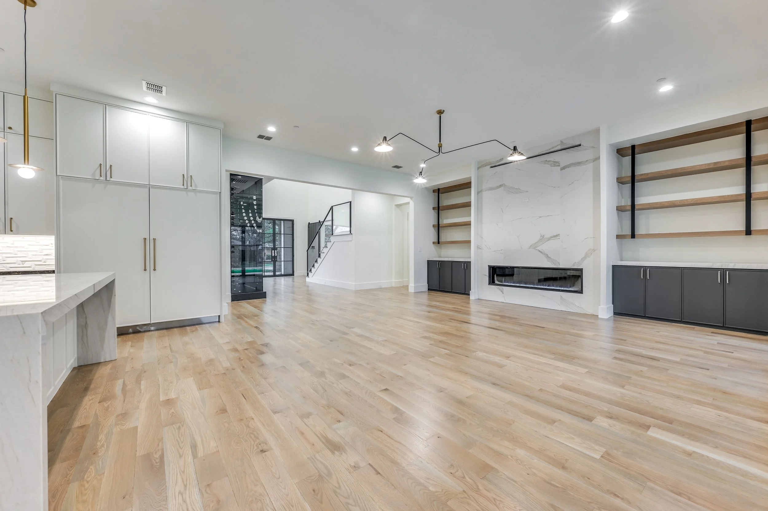 4522-willow-ln-dallas-tx-75244-High-Res-16.jpg