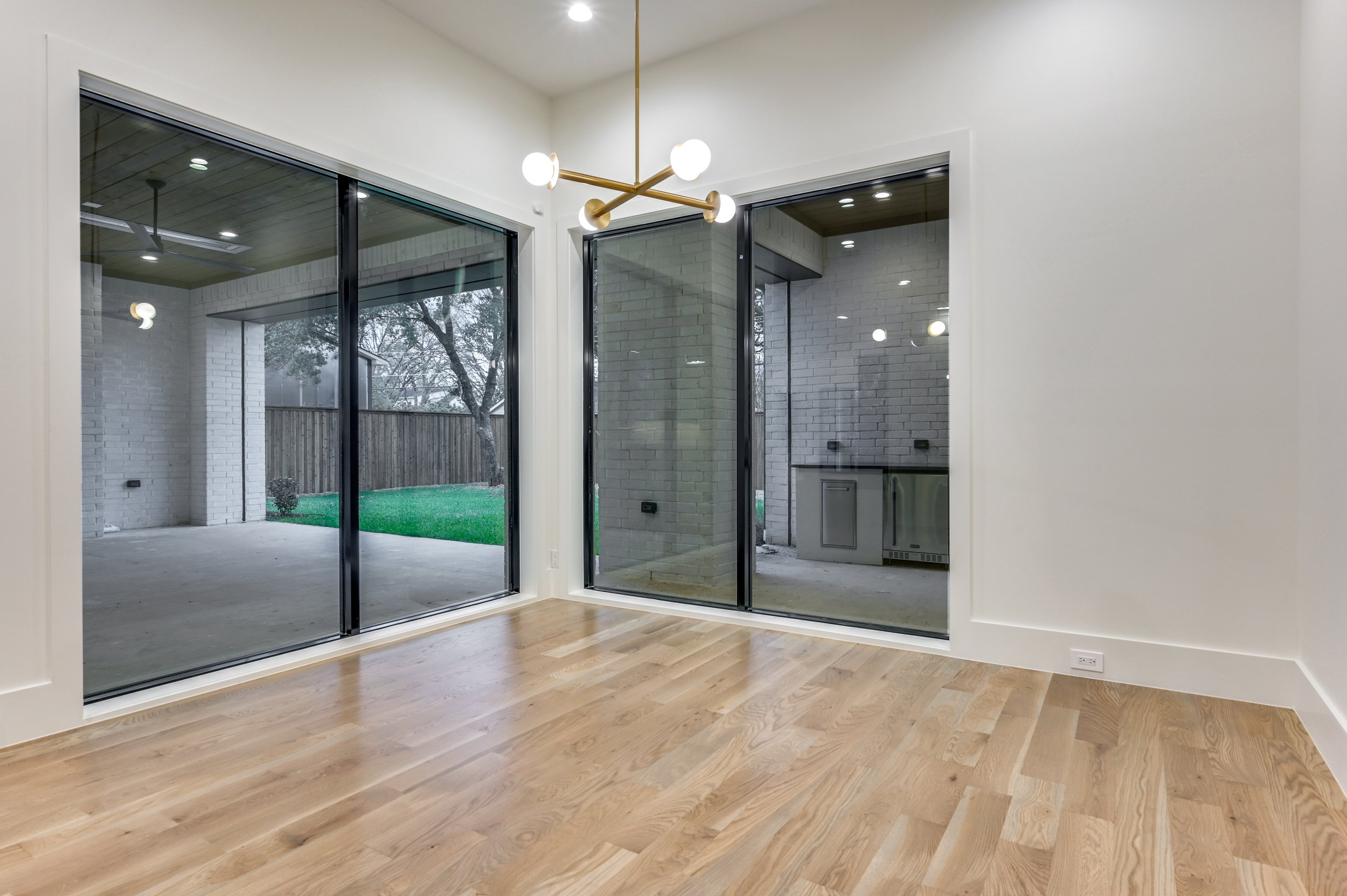 4522-willow-ln-dallas-tx-75244-High-Res-23.jpg