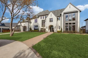 French — Ron Davis Custom Homes