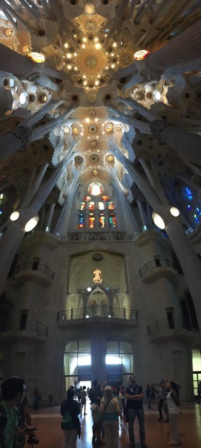 La Sagrada Familia by Antoni Gaudi, Barcelona.jpg